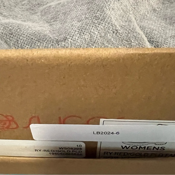 Black Leather /Suede Booties w/Zippers - size 10 EUC - Multi texture - Picture 16 of 16